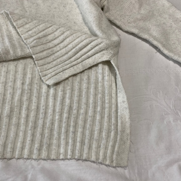 Rachel Zoe Los Angeles‎ Women's Fuzzy Turtleneck Long Sleeve Sweater Size Medium - Picture 5 of 9